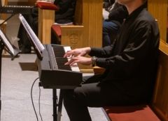 organista Large.jpeg